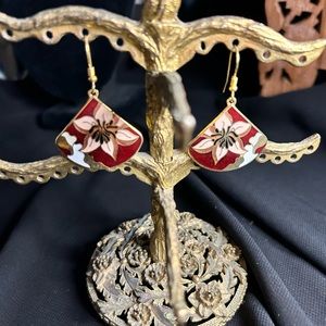 MEOW VTG Fan shaped gold tone Metal and cloisonné hook pierced earrings.